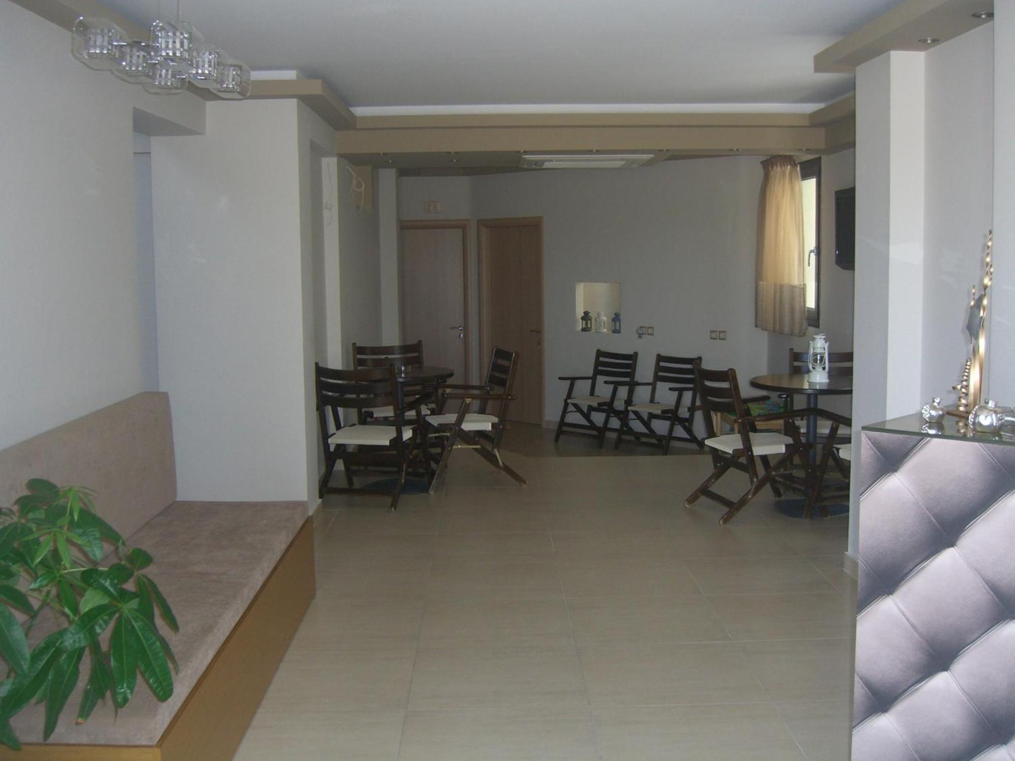 Niriides Studios And Apartments Paralia Katerinis Luaran gambar