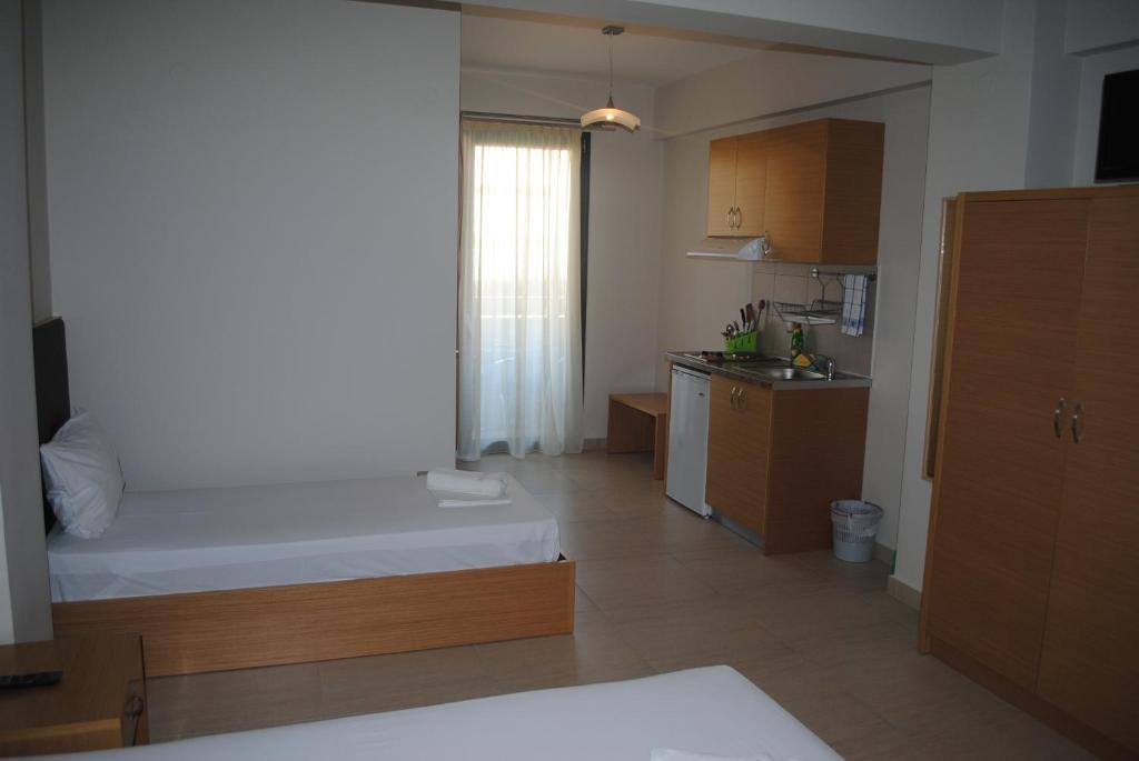 Niriides Studios And Apartments Paralia Katerinis Luaran gambar