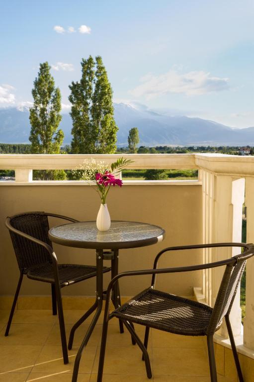 Niriides Studios And Apartments Paralia Katerinis Bilik gambar