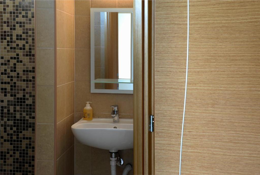 Niriides Studios And Apartments Paralia Katerinis Bilik gambar